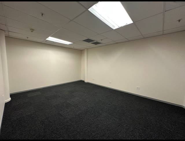222M² OFFICE TO LET IN SANDTON CENTRAL
